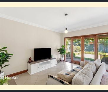 Delightful home located in lovely treelined street - Photo 3