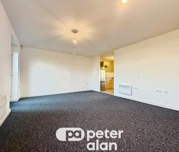 2 bedroom apartment to rent - Photo 2