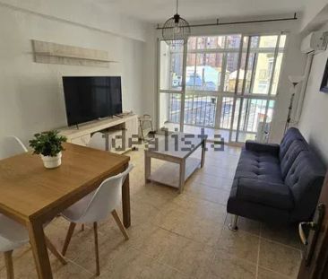 Alquiler de piso en Calle Frigiliana, 2 - Photo 2