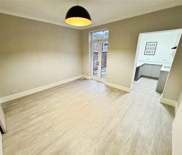 2 bedroom terraced house to rent - Photo 2