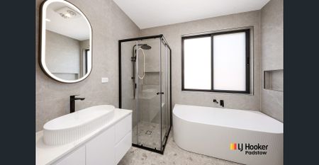 Modern Family Living - Photo 3