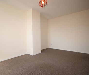 5 Canmore Street, Belfast, BT13 2NS - Photo 2