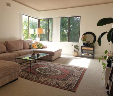 Summer Hill - Photo 1