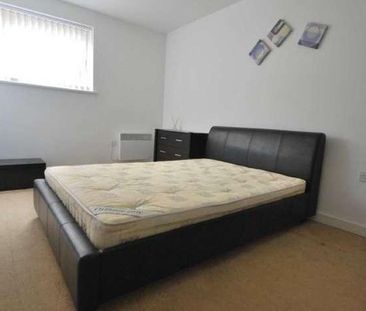 Hulme High Street, Manchester, M15 - Photo 4