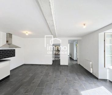 A LOUER SAINT GEORGES SUR ERVE. Maison 5 pièces - Photo 2