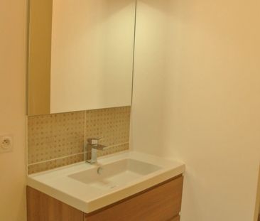 Location Appartement 2 pièces 42m² CALUIRE ET CUIRE 69300 - Photo 4