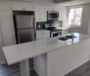 For Lease - 800 Kiniw Private, Manor Park - Cardinal Glen and Area,... - Photo 2