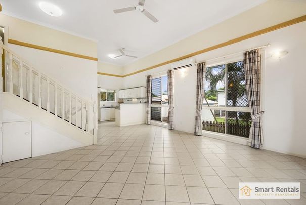 2/6 Buna Avenue, Mundingburra QLD 4812 - House For Rent | Domain - Photo 1