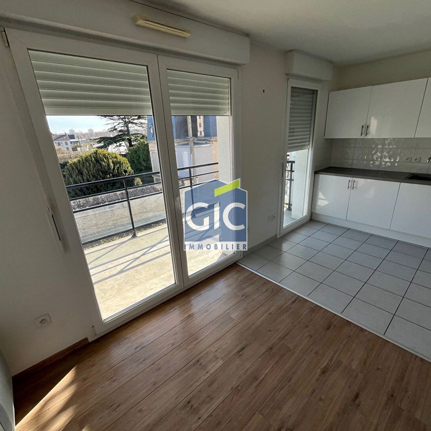 Location Appartement 3 pièces 59m² - Photo 1