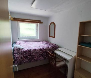 Room in a Shared House, Queen Square, BN1 - Photo 1