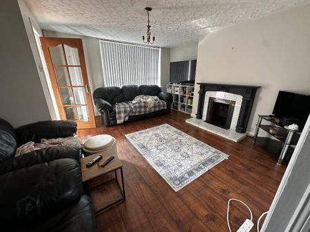 22 Brookhill Crescent, Armagh, BT61 7LR - Photo 4