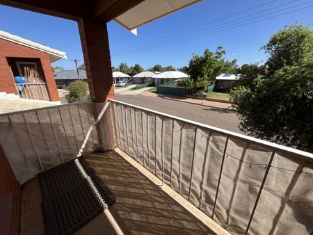 Unit 7/20 Seaview Road, Port Augusta - Photo 5