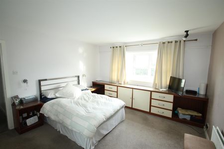 92a Carryduff Road, - Photo 5