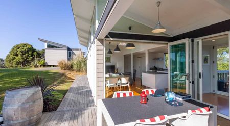 Wheelchair Accessible - 2 Bedroom Chalet - $600.00 per week - Photo 3