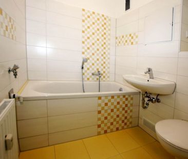 Möbliertes 1-Raum-Apartment mit Balkon in Plauen - Photo 6