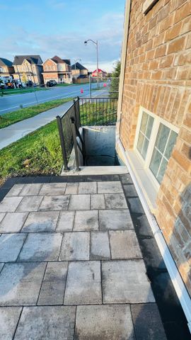 For Lease - 1808 Castlepoint Drive Unit# Basement, Oshawa, Ontario - Photo 2