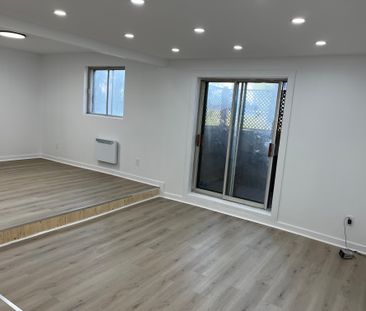 4 1/2 à louer\ 2 bedrooms for rent Pierrefonds, West Island - Photo 1