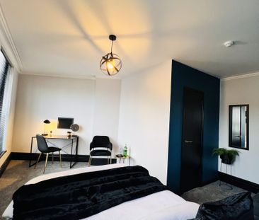 BEDROOM 6 – LARGE DOUBLE WITH ENSUITE - Photo 6