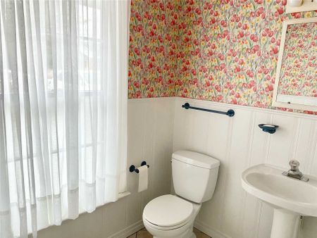 For Lease - 1268 CLEAVER Drive, Oakville, Ontario - Photo 3