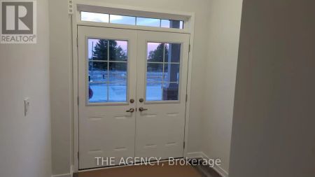 2036 HORACE DUNCAN CRESCENT - Photo 3