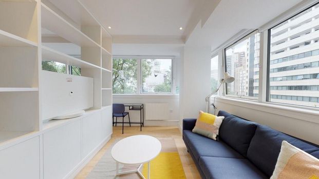 Studio to rent - Photo 1