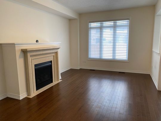 For Lease - 19 Hancock Street, Aurora, Ontario - Photo 1