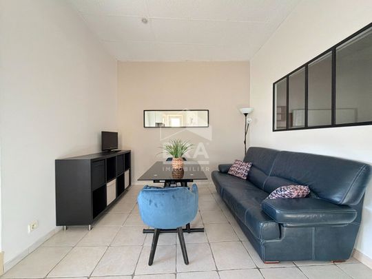 A LOUER PERTUIS 84120 CENTRE VILLE APPARTEMENT MEUBLÉ TYPE 2 PIÈCES D'ENVIRON 26M² - Photo 1