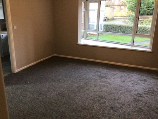 1 Bed Flat, Limefield Court, M7 - Photo 1