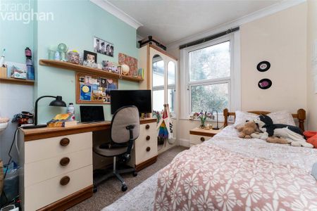 5 bedroom terraced house to rent - Photo 3