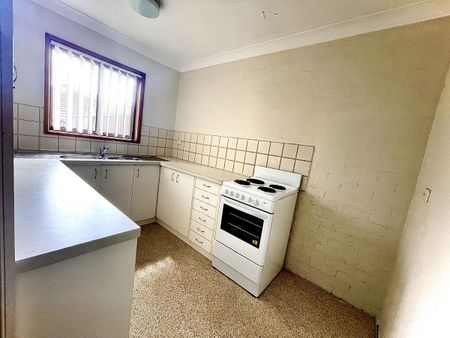 2-Bedroom Double Storey Villa in a Prime Location! - Photo 4