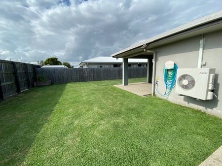 Charming Family Home in Ooralea - Photo 4