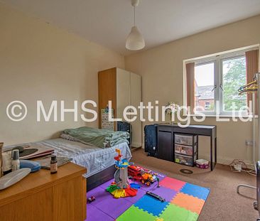 1st Floor Flat, 146a Woodsley Road, Universities, Leeds, LS2 9LZ - Photo 4