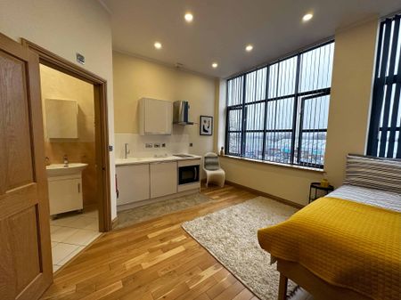 Executive Studio - Photo 5