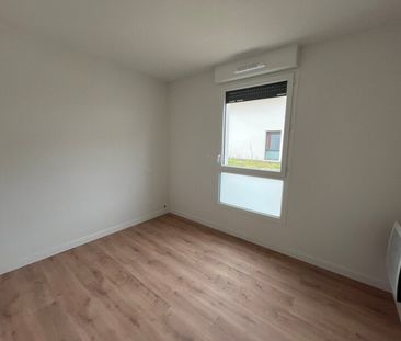 Location Appartement 3 pièces 63m² BRUGUIERES 31150 - Photo 5
