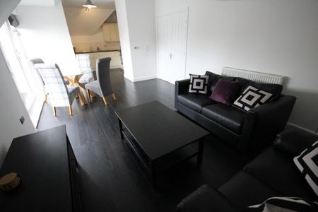2 bedroom apartment to rent - Photo 3