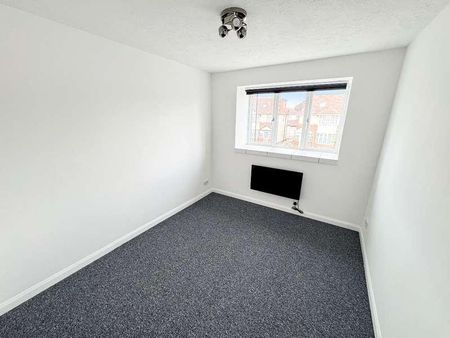 Springwell Road, Heston, Hounslow, TW5 - Photo 3