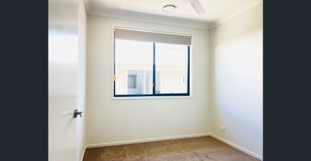 Brand-New Luxury Home | Ducted A/C | Separate Media | Premium Appliances - Photo 5