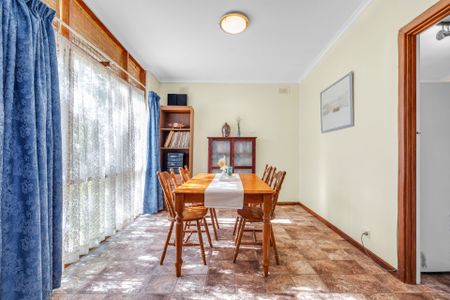 Four bedroom home - Photo 4