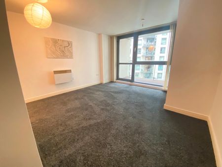 1 Bed Flat, Centenary Plaza, B1 - Photo 5