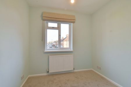 4 bedroom house to rent - Photo 3