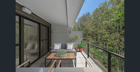 Boutique Three Bedroom ,Three Bathroom Unit in Bushland Setting with Complex Pool - Photo 4