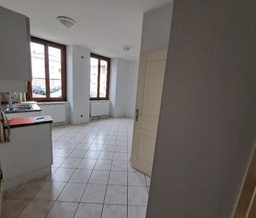 Location Appartement 2 pièces 28m² - Photo 2