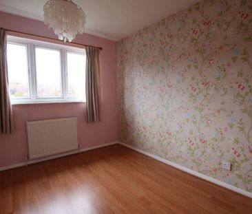 4 bedroom detached house to rent - Photo 3