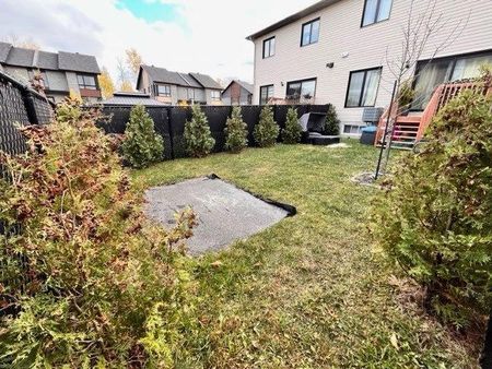 Maison à étages à louer - Gatineau (Gatineau) (Des Fleurs,Rémi Berthiaume,Cheval Blanc) Maison à étages à louer - Gatineau (Gatineau) (Des Fleurs,Rémi Berthiaume,Cheval Blanc) - Photo 3