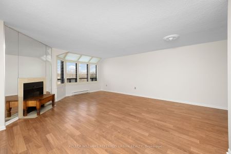 For Lease - 255 The Donway N/A Unit# 522, Toronto, Ontario - Photo 3