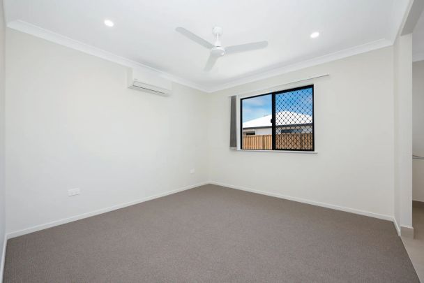 YOUR PERFECT HOME AWAITS! - Photo 1