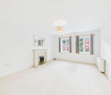 2 bedroom flat to rent - Photo 4