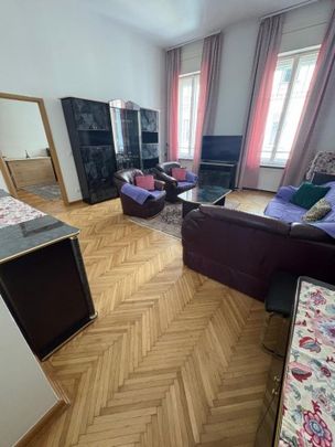 Közraktár utca - Fotó 1