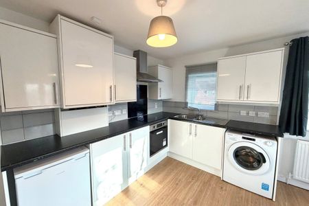 High Street, Didcot - Photo 2