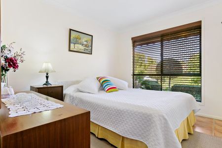 Great Location on a Corner Block with Side Access - Photo 4